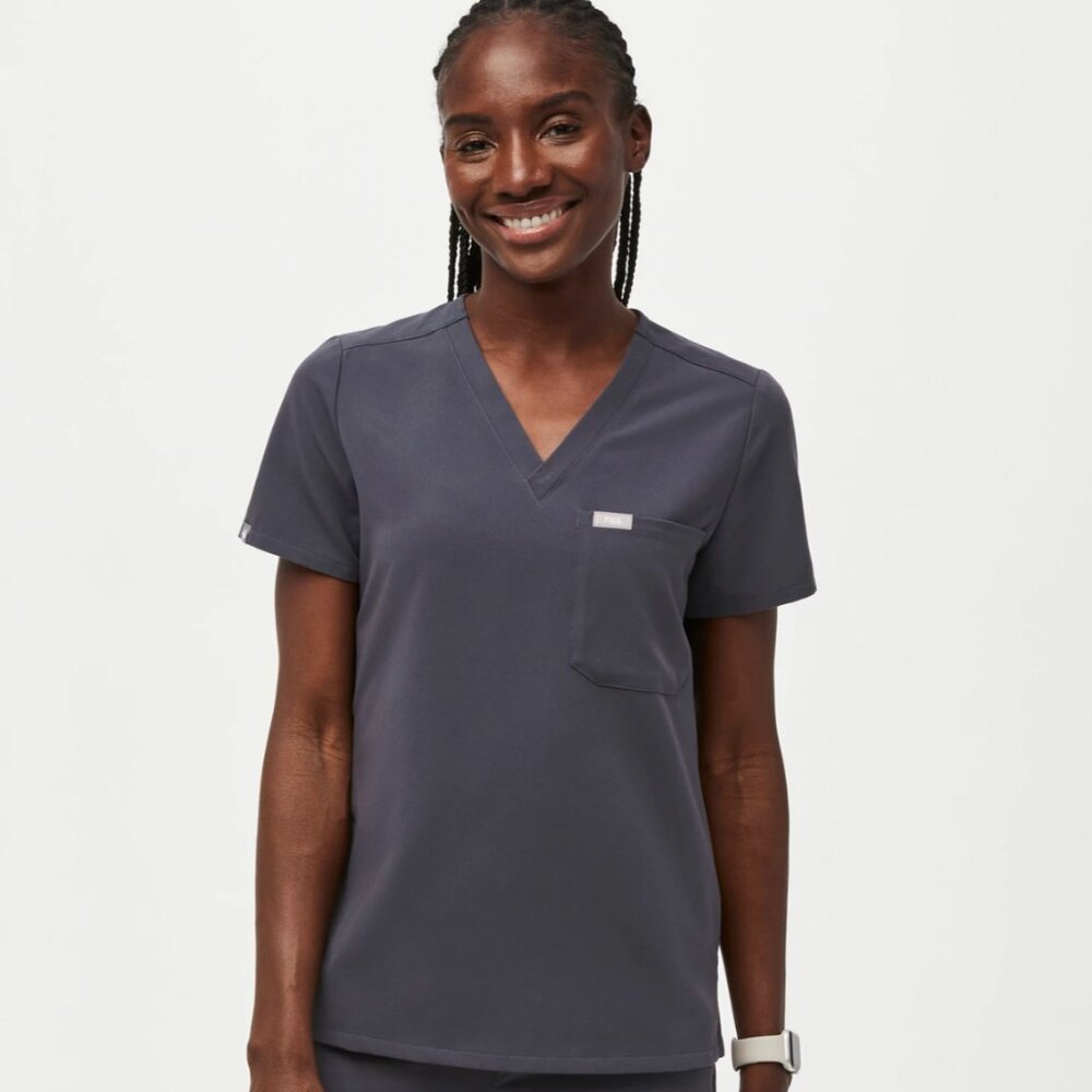 Figs Catarina One-Pocket Scrub Top™ - Charcoal - XS